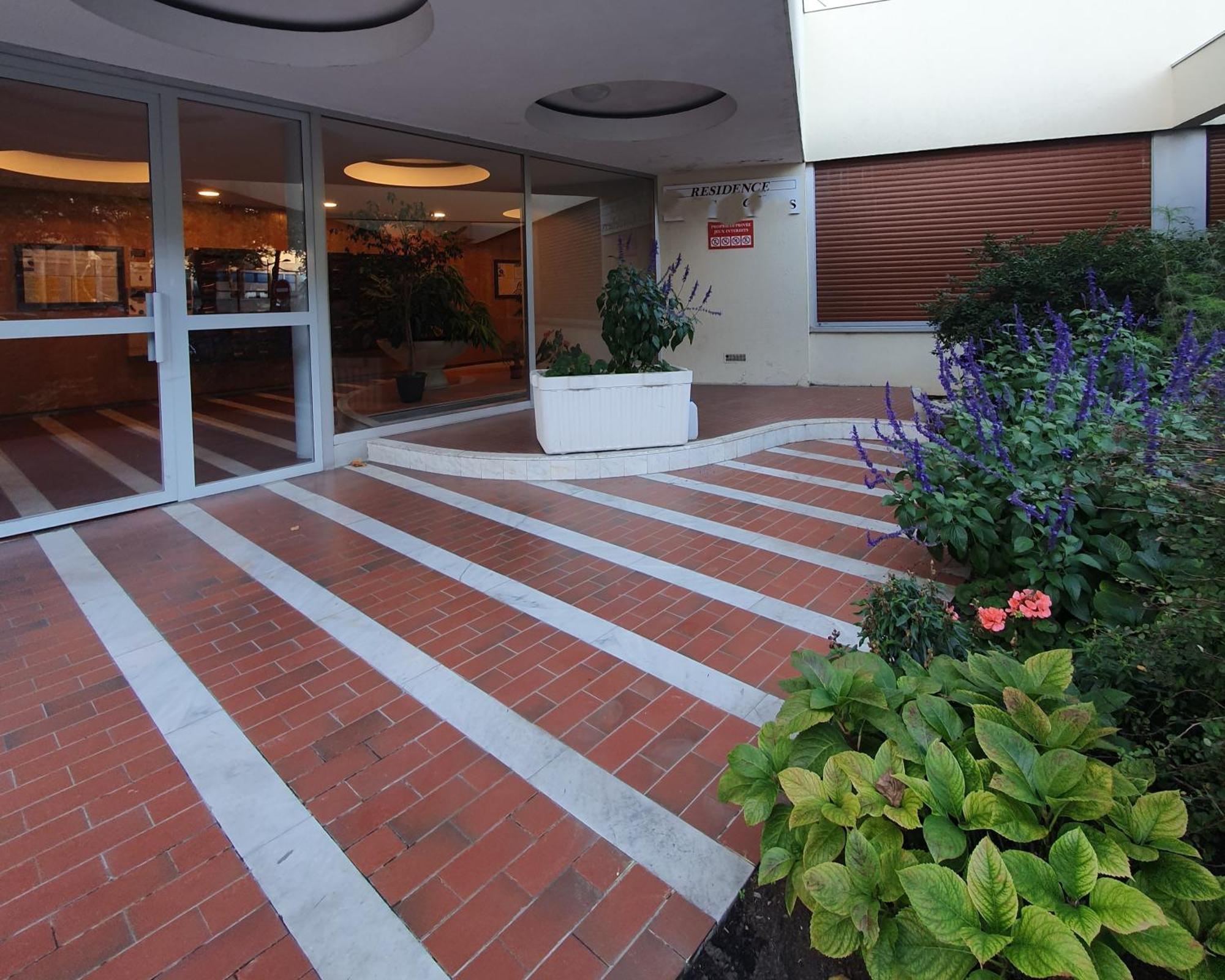 Club Appart Vernon (Eure) Exterior foto